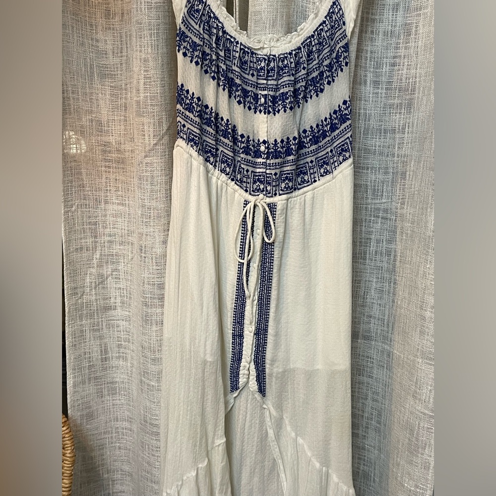 Gypsy 05 White and Blue Patterned Dress